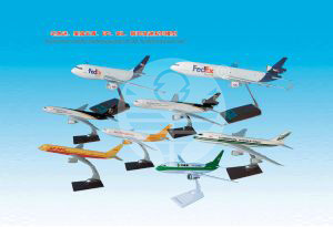  宅急送、美國(guó)長(zhǎng)青、UPS、DHL、聯(lián)邦快遞系列模型 UPS、 DHL、The federal Express series model